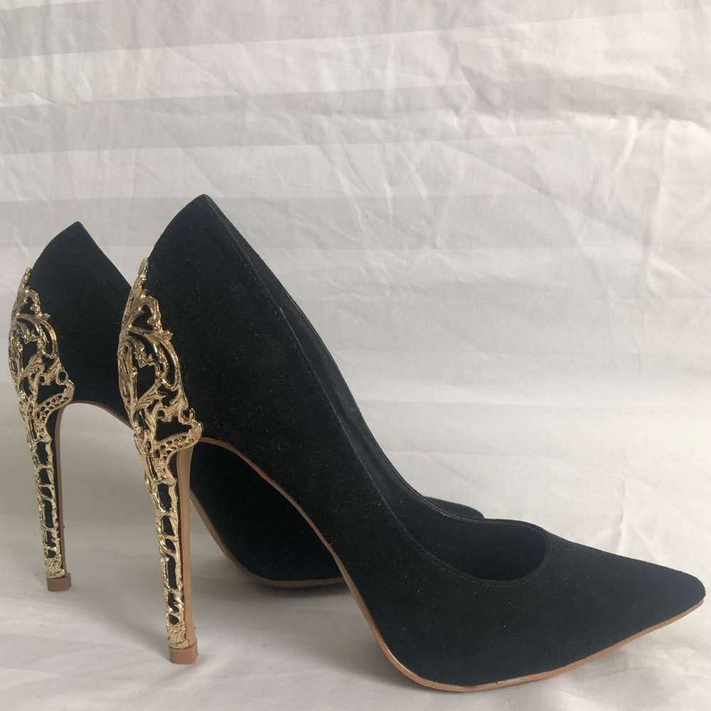 Shoe Dazzle Pointy Heels